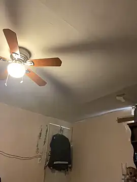 Snapshot of Arce92 chatting on October 8, 2025, 7:44 pm Arce92 online show from October 8, 2025, 7:44 pm