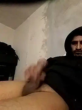 Snapshot of Arce92 chatting on January 18, 2026, 12:20 pm Arce92 online show from January 18, 2026, 12:20 pm