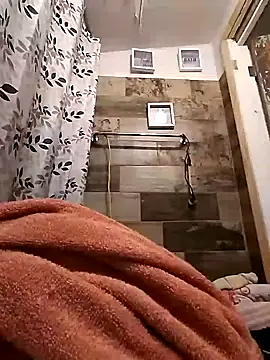 Snapshot of Arce92 chatting on February 27, 2026, 5:40 am Arce92 online show from February 27, 2026, 5:40 am