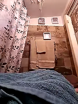 Snapshot of Arce92 chatting on March 7, 2026, 11:02 pm Arce92 online show from March 7, 2026, 11:02 pm