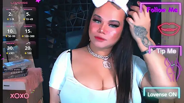 xHugeHarleySelfsuckerx online show from November 8, 2025, 9:20 am