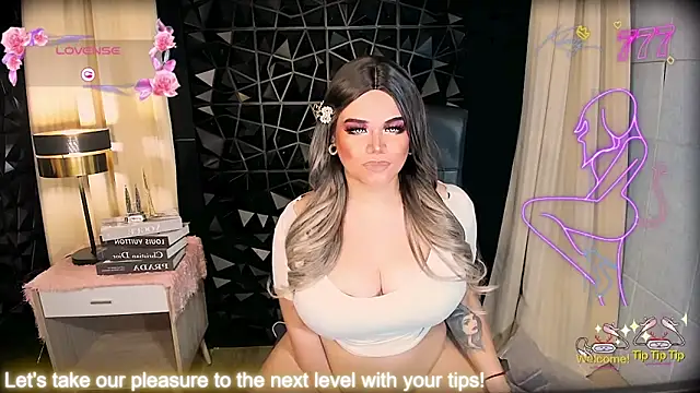 xHugeHarleySelfsuckerx online show from April 7, 2026, 9:48 pm