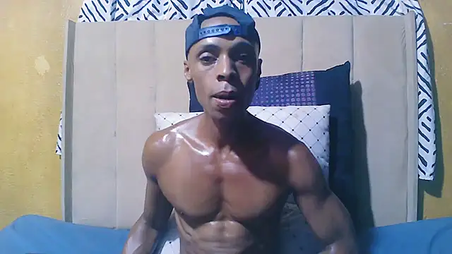 Teemanxxx25 online show from October 22, 2025, 4:51 pm