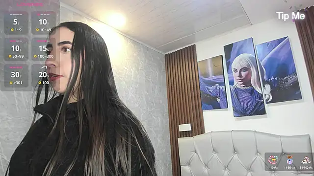 Sophi Thaylorr online show from October 3, 2025, 12:46 pm