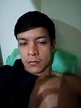 WillRodriguesf10 online show from November 9, 2025, 11:47 pm