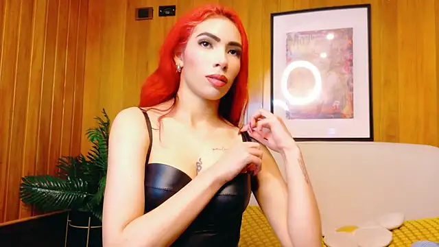 FranchescaVeleska online show from September 29, 2025, 7:40 pm