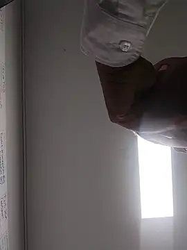 danigarci2307 online show from February 13, 2026, 1:34 am