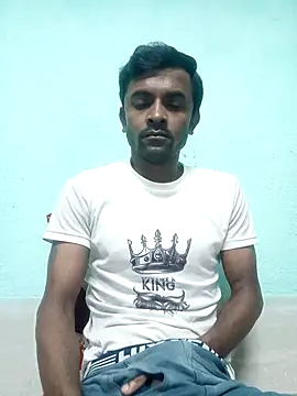 ShinuRoy online show from February 18, 2026, 11:22 pm