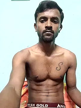 ShinuRoy online show from April 20, 2026, 11:28 pm