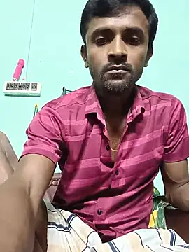 Snapshot of ShinuRoy chatting on July 21, 2026, 1:46 pm ShinuRoy online show from July 21, 2026, 1:46 pm