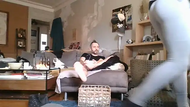 Titilouonlyf69 online show from November 27, 2025, 8:05 am