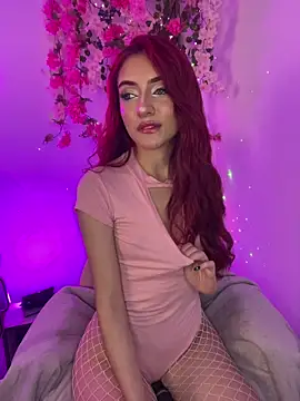 LucyGray online show from November 12, 2025, 6:14 am