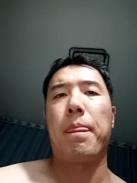 nnnnnan9527 online show from September 15, 2025, 3:01 pm