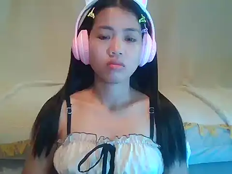 AnnewithanE online show from September 23, 2025, 2:58 am