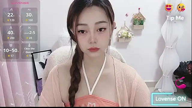 Abb-qiaoyi online show from October 30, 2025, 9:04 pm