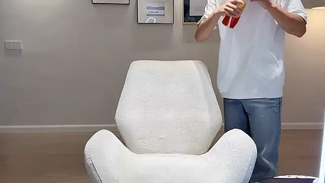 STxuguanhan online show from September 29, 2025, 7:57 am