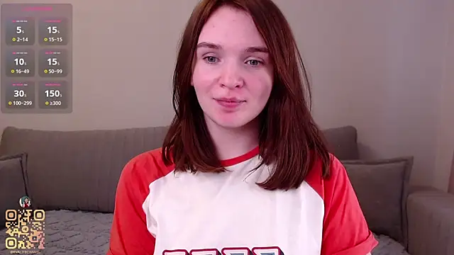 EvaJackson111 online show from October 7, 2025, 2:14 pm