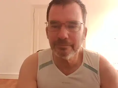 stallionrider88 online show from April 3, 2026, 12:14 pm