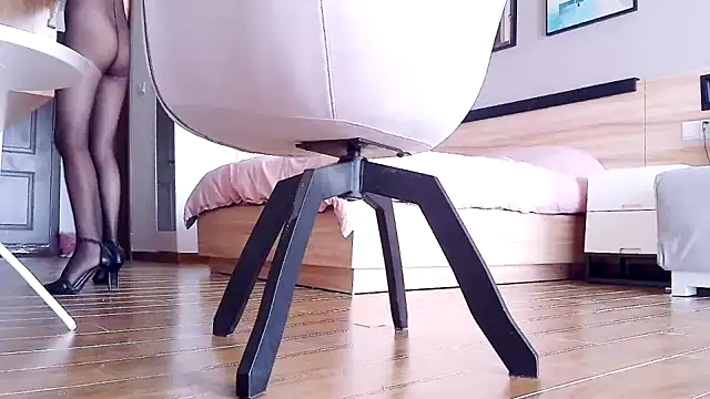 Tianxin6 online show from September 15, 2025, 12:10 am