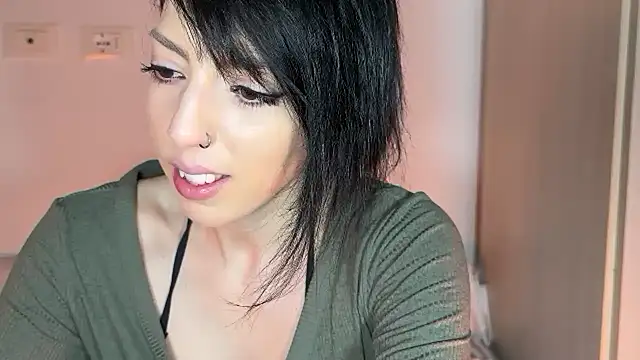 flowermadness online show from March 11, 2026, 7:14 am