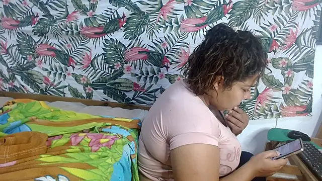 69smallstar online show from July 29, 2026, 11:52 am