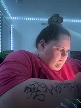 bigmamavirgo01 online show from November 10, 2025, 7:57 pm