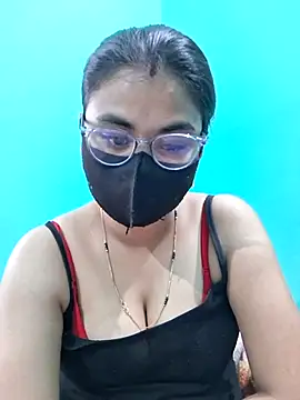 DivyaBhabhi69xh online show from March 14, 2026, 5:35 am