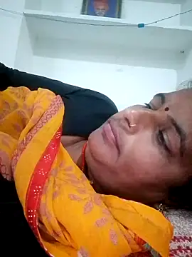 Suhani hot12 online show from November 17, 2025, 6:35 pm