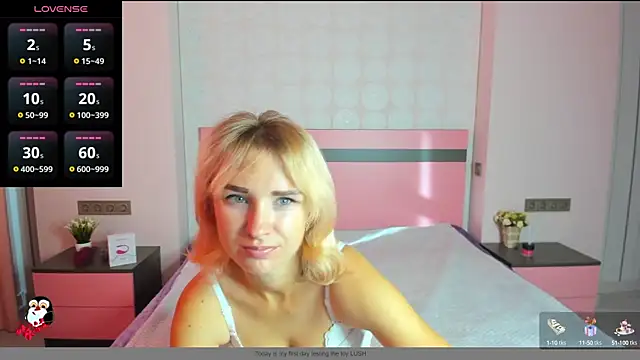 MeryMidnight online show from September 11, 2025, 5:40 am