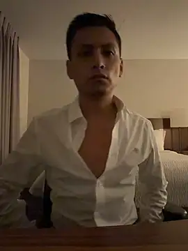 Phantom311 online show from April 28, 2026, 3:55 am