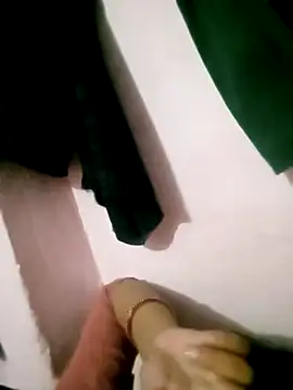 Hot-yuo84 online show from September 20, 2025, 7:59 pm