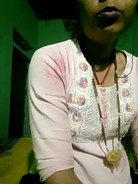 Hot-yuo84 online show from October 23, 2025, 5:44 pm