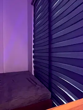 HabibiBae online show from September 10, 2025, 9:42 am