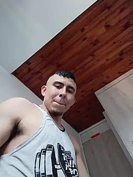 Eross Santy online show from April 19, 2026, 4:06 pm