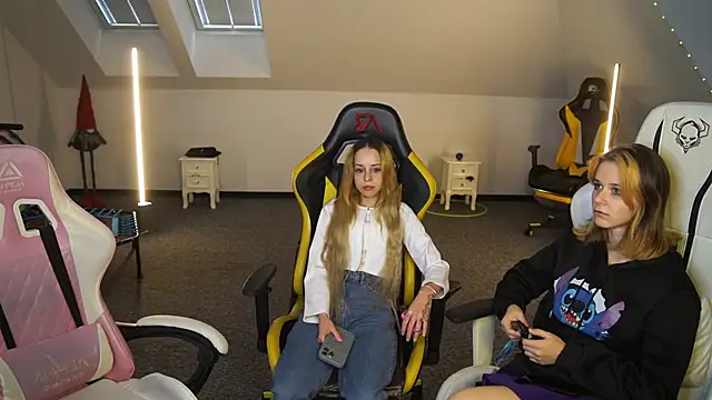  Lili 054 online show from September 30, 2025, 10:42 am