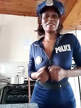 SexyBootie online show from March 25, 2026, 9:15 am