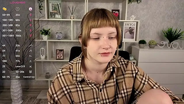 EchoBloom online show from November 4, 2025, 11:20 am