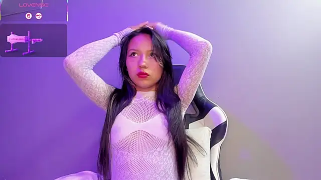 lux bitchx online show from October 12, 2025, 5:17 am