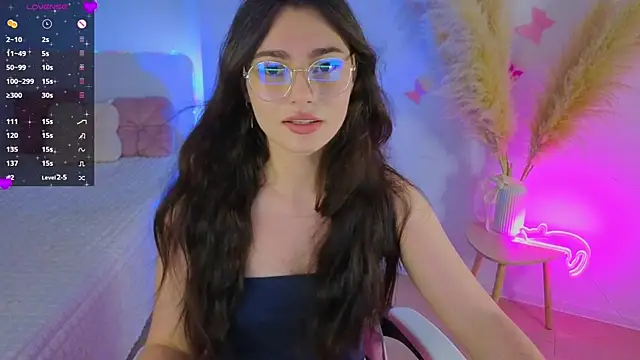 Snapshot of Andres_sssss chatting on June 26, 2026, 8:35 pm Andres sssss online show from June 26, 2026, 8:35 pm