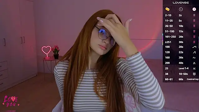 CuteAriel7 online show from October 3, 2025, 4:15 pm