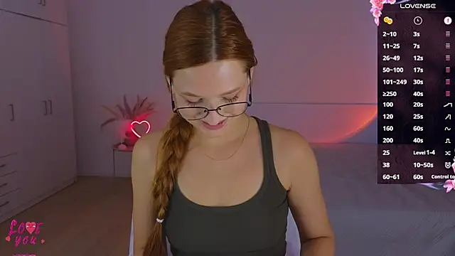 Snapshot of CuteAriel7 chatting on August 1, 2026, 3:33 pm CuteAriel7 online show from August 1, 2026, 3:33 pm