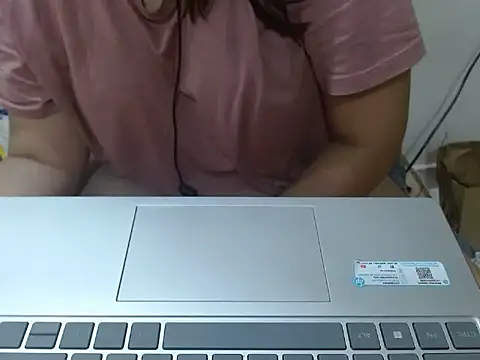 Nataliya Singh online show from April 28, 2026, 7:41 pm