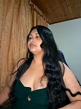 Snapshot of Alessandraa- chatting on July 19, 2026, 5:22 am Alessandraa- online show from July 19, 2026, 5:22 am