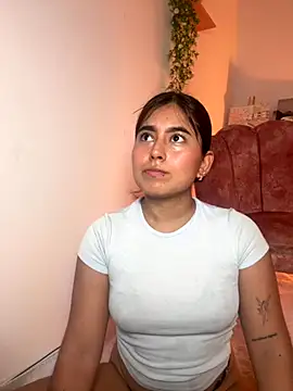 Snapshot of _Sophia_111 chatting on October 2, 2025, 9:11 pm Sophia 111 online show from October 2, 2025, 9:11 pm