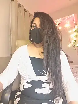 Snapshot of Indian_queen007 chatting on June 7, 2026, 5:49 pm Indian queen007 online show from June 7, 2026, 5:49 pm