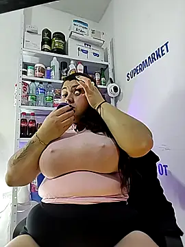 SafiroFer online show from December 1, 2025, 9:09 pm