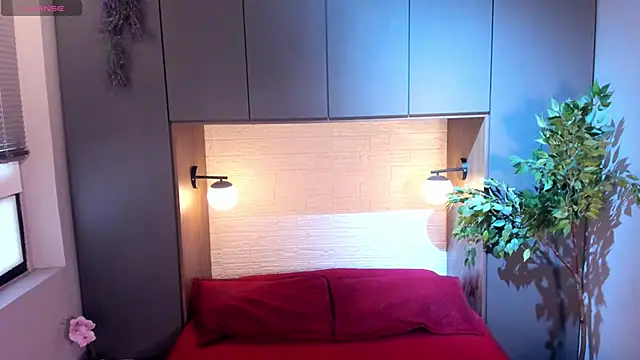 MrJustin  online show from September 21, 2025, 7:48 pm