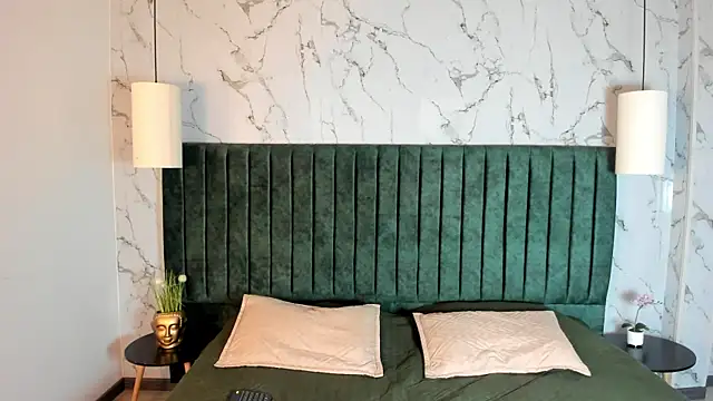 MrJustin  online show from December 1, 2025, 7:52 pm