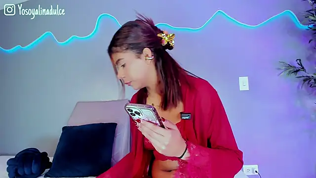 AlinaSweett  online show from September 22, 2025, 1:35 pm