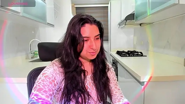 Snapshot of alice_coopperx chatting on February 3, 2026, 2:11 pm alice coopperx online show from February 3, 2026, 2:11 pm